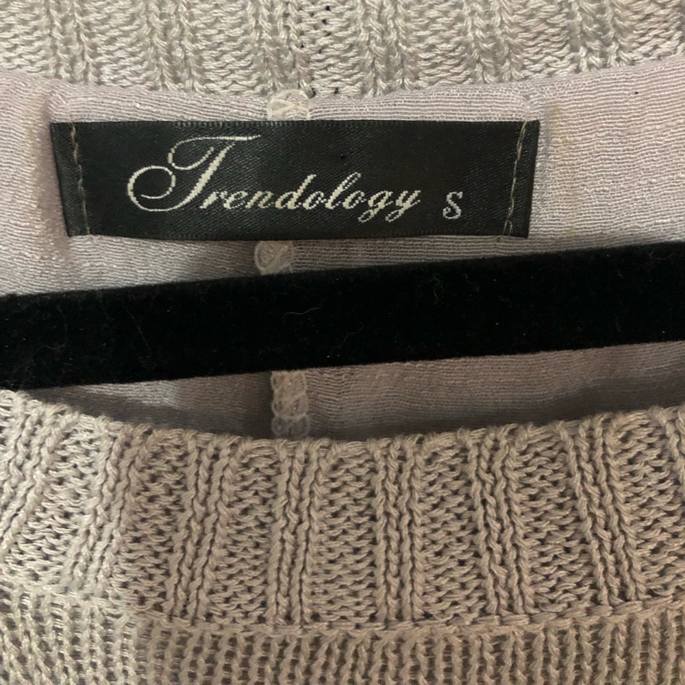 Sweater - Picture 2 of 4